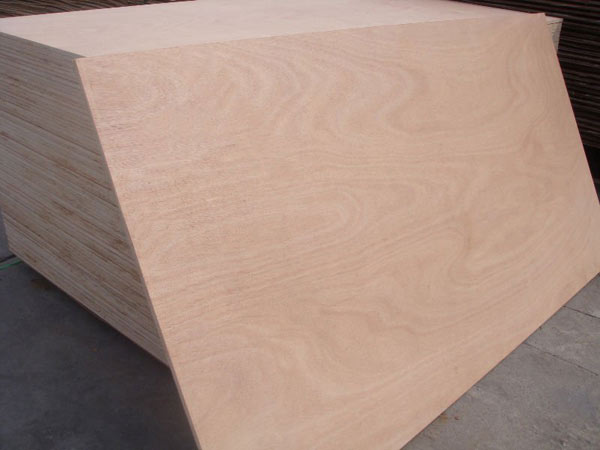 Furniture plywood
